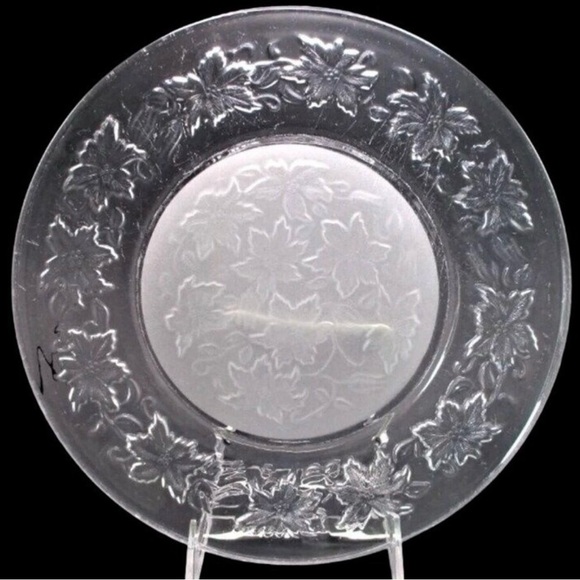 Set of 2 Princess House Fantasia 10” Crystal Dinner Plates - Picture 2 of 2